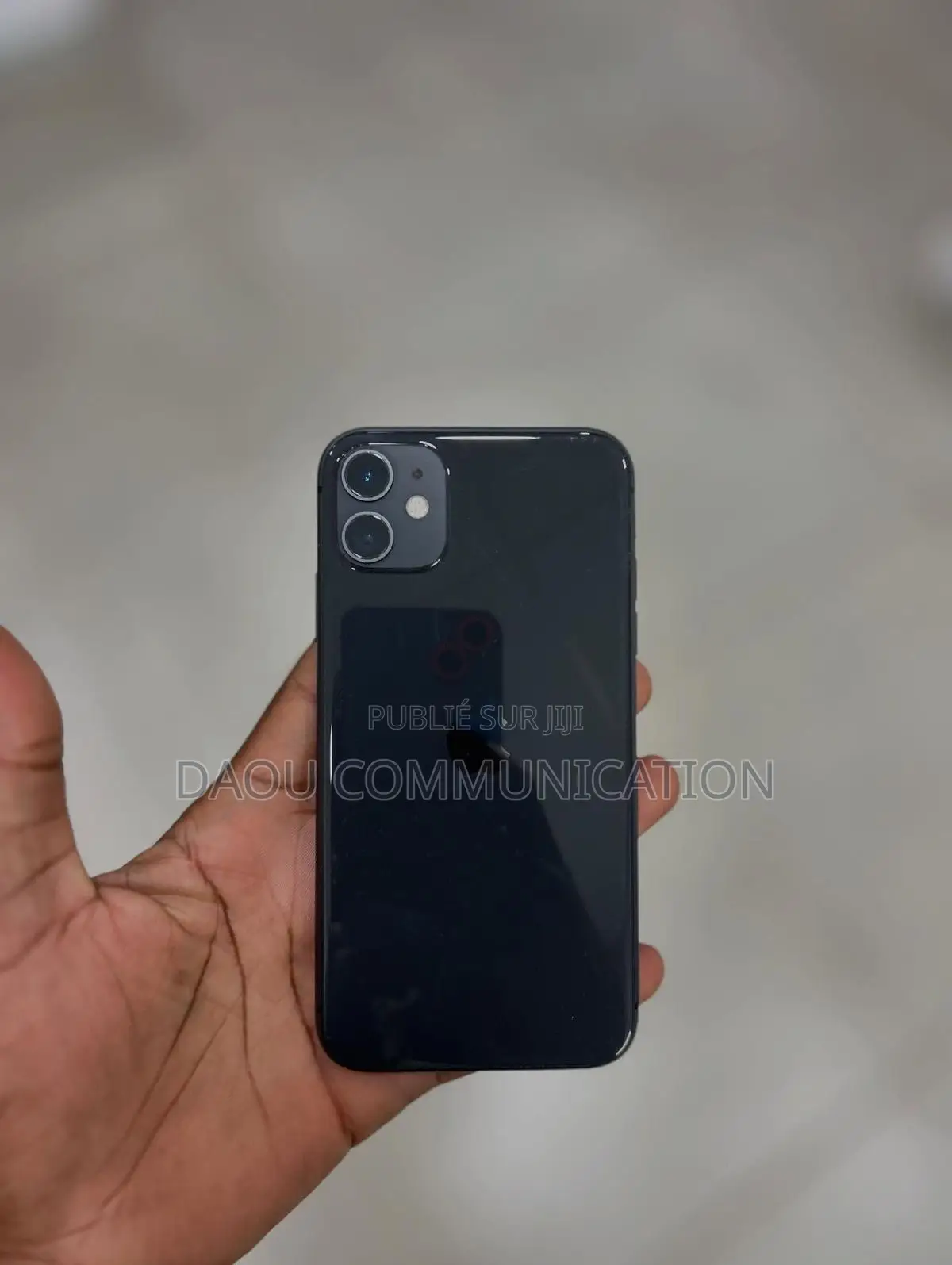 Nouveau Apple iPhone 11 64 GB Violet