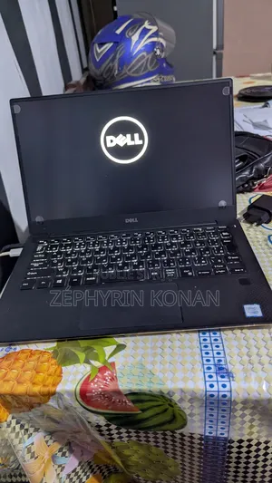 Ordinateur portable Dell XPS 13 9360 8GB Intel Core i5 SSD 256GB