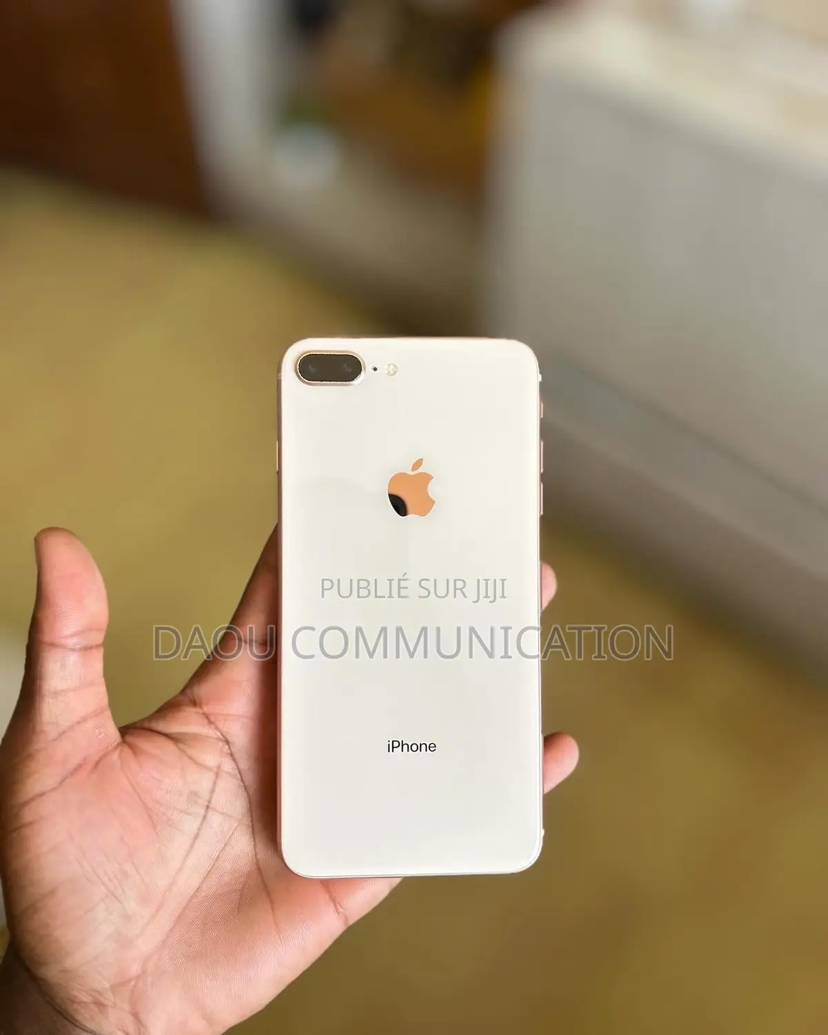 Nouveau Apple iPhone 8 Plus 64 GB Rouge