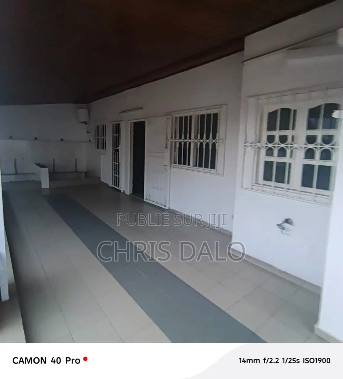 3chbre Villa dans Villa Basse, Cocody à Louer