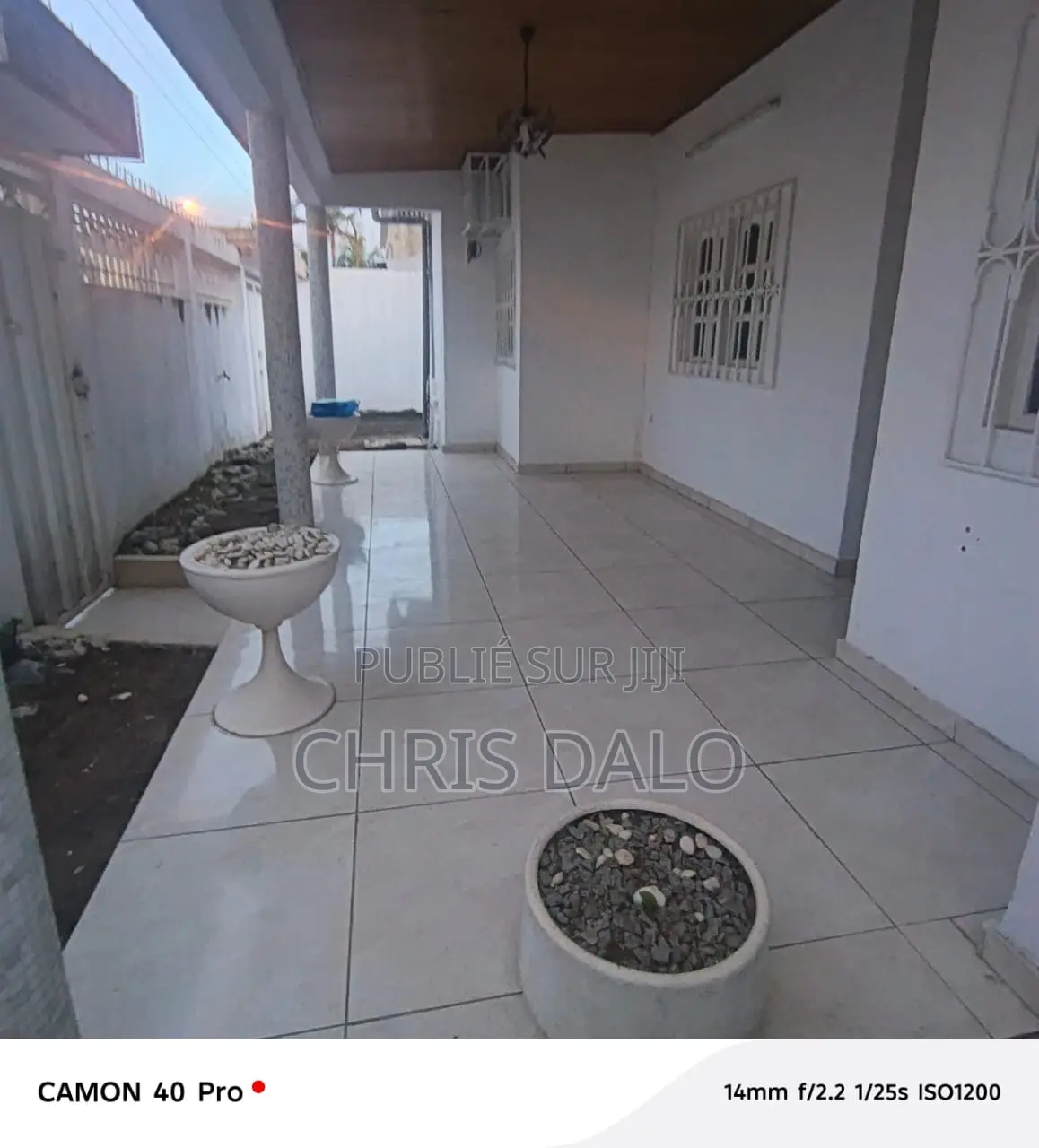 3chbre Villa dans Villa Basse, Cocody à Louer