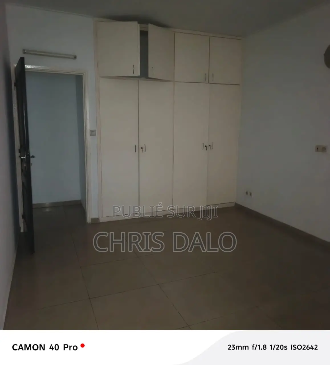 3chbre Villa dans Villa Basse, Cocody à Louer