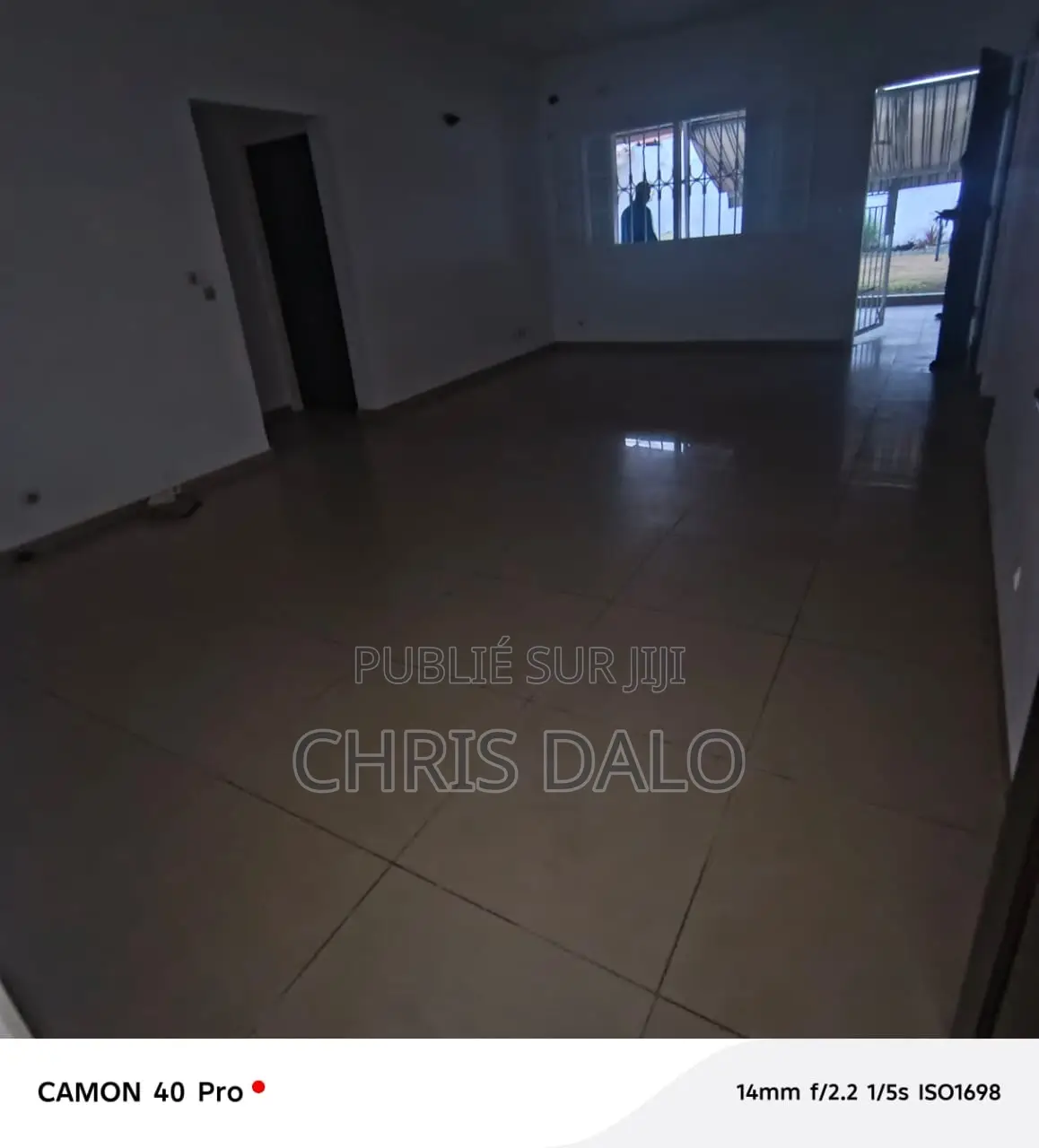3chbre Villa dans Villa Basse, Cocody à Louer