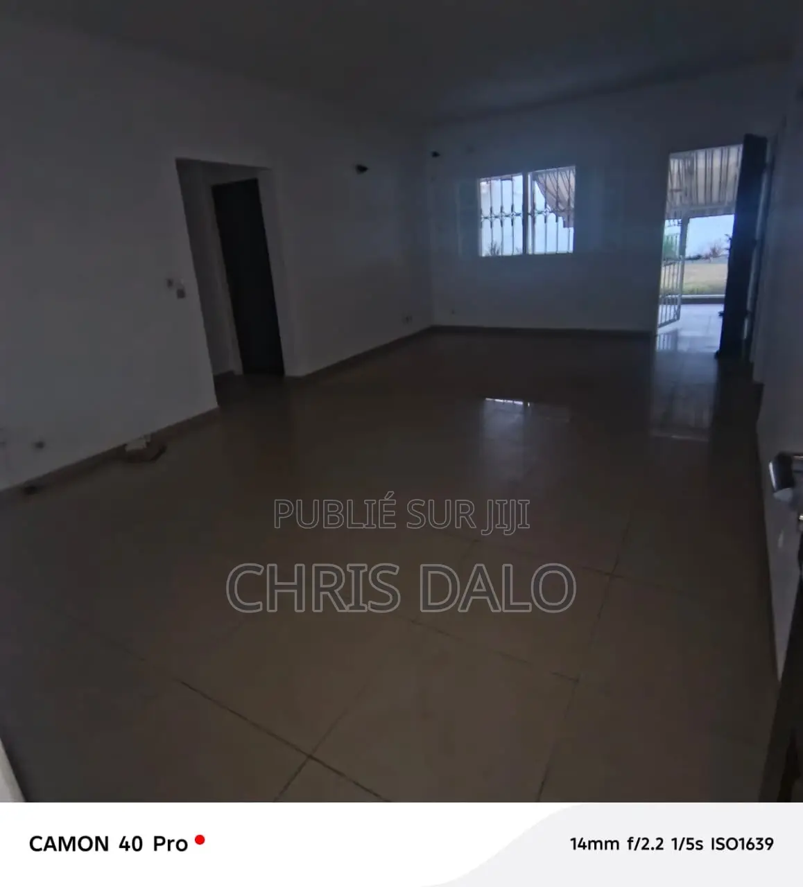 3chbre Villa dans Villa Basse, Cocody à Louer