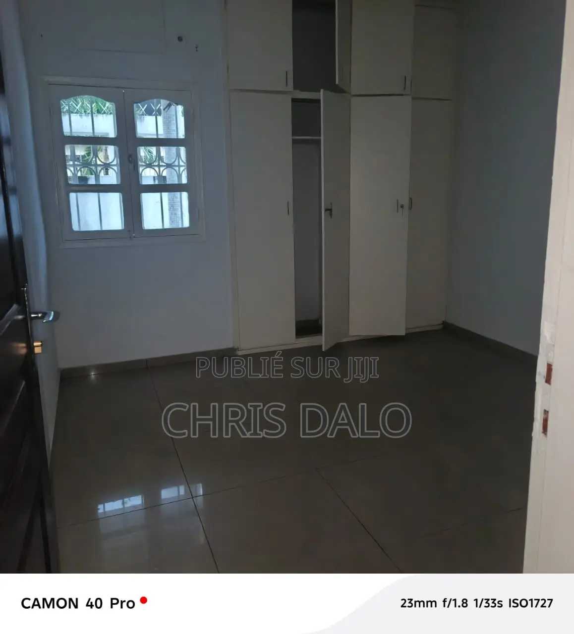 3chbre Villa dans Villa Basse, Cocody à Louer