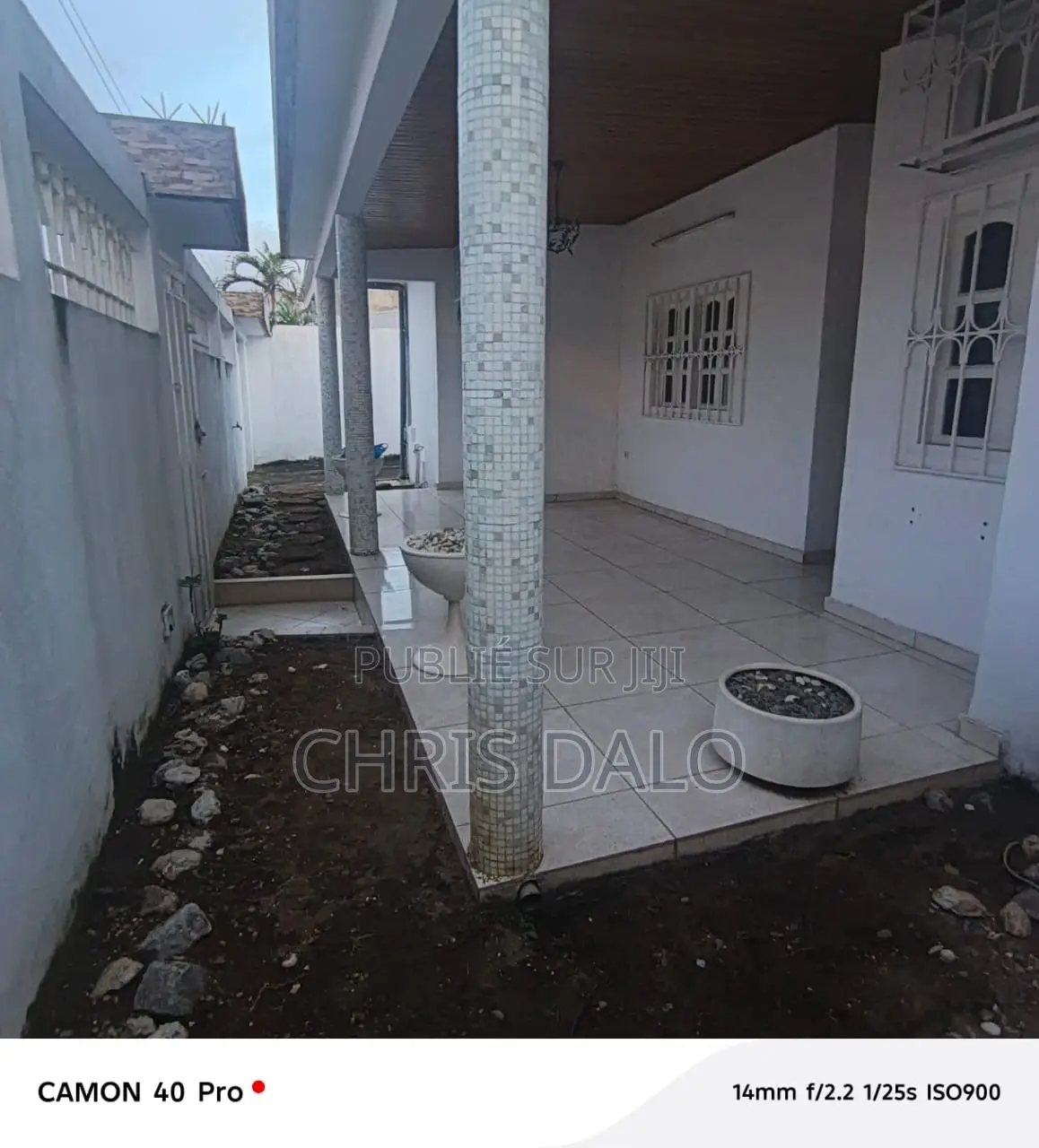 3chbre Villa dans Villa Basse, Cocody à Louer