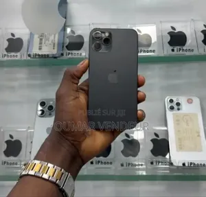 Nouveau Apple iPhone 14 Pro 256 GB Noir