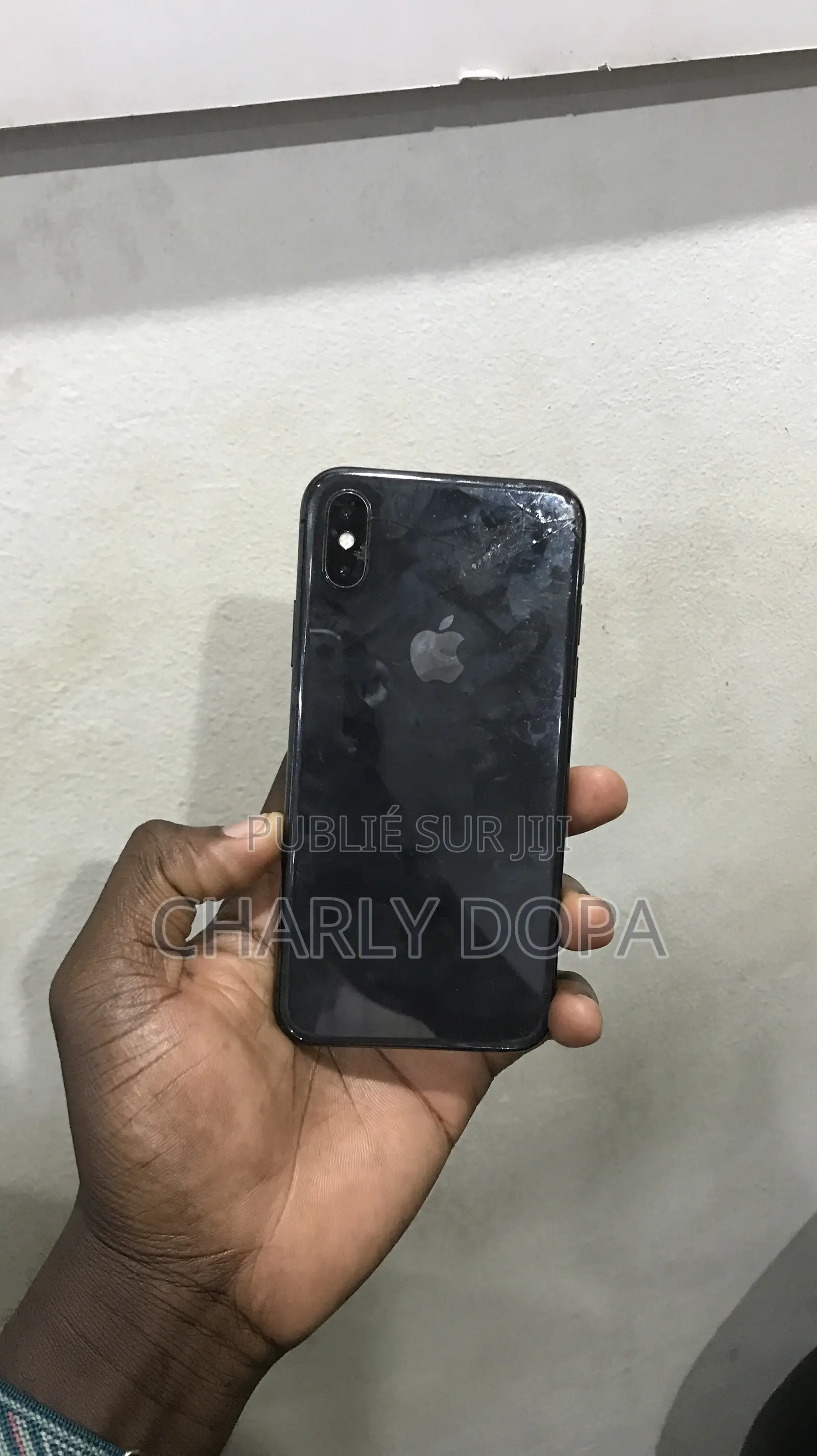 Apple iPhone X 64 GB Noir