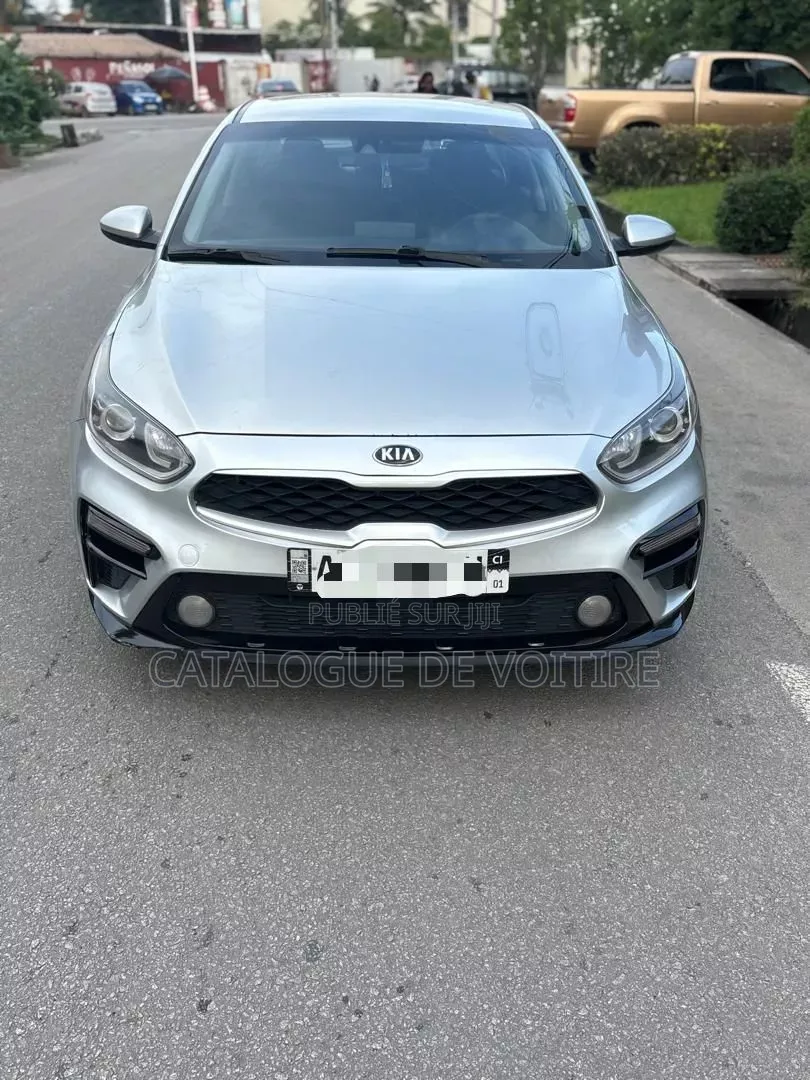 Kia Forte 2020 Gris