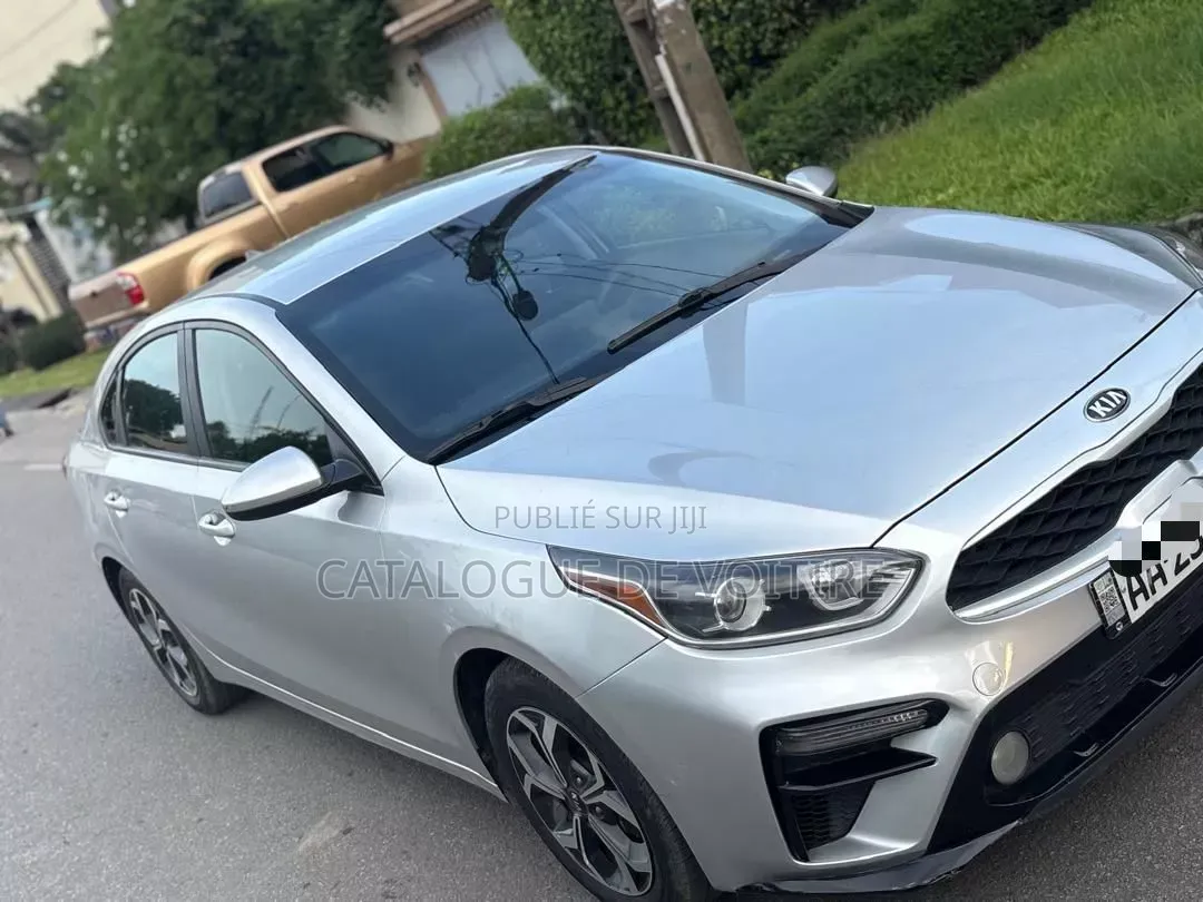 Kia Forte 2020 Gris