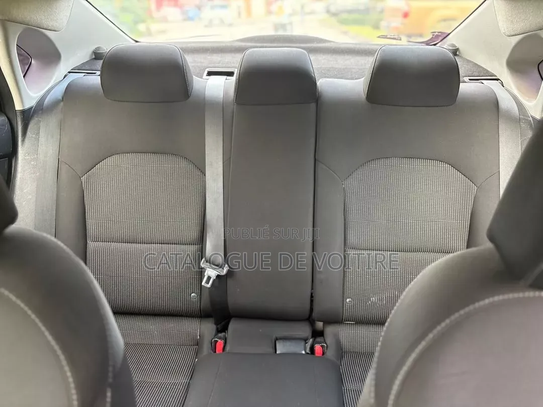 Kia Forte 2020 Gris