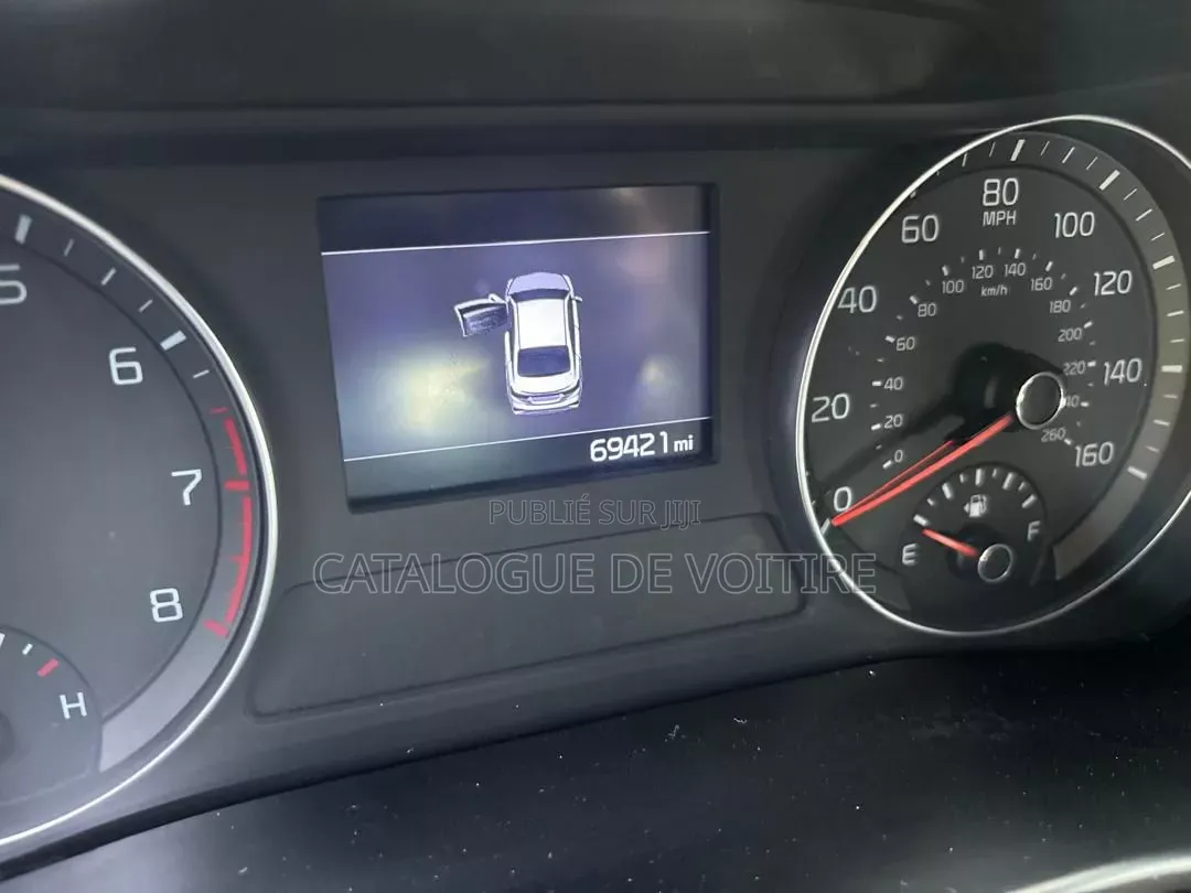 Kia Forte 2020 Gris
