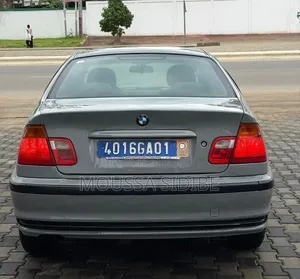 BMW 3 Series 316i RWD 2005 Bleu