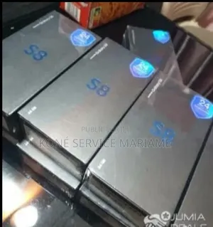 Nouveau Samsung Galaxy On8 16 GB Gris