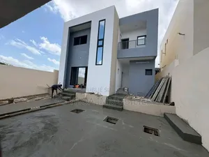 4chbre Duplex dans Bingerville à Vendre