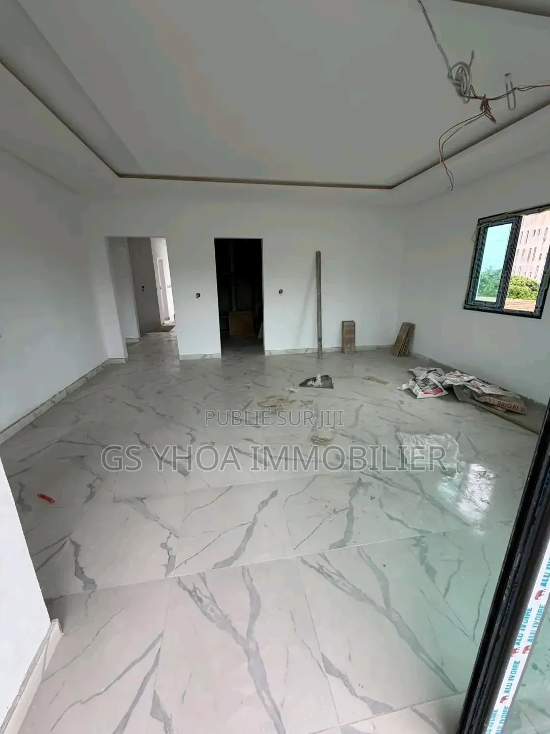 4chbre Duplex dans Bingerville à Vendre