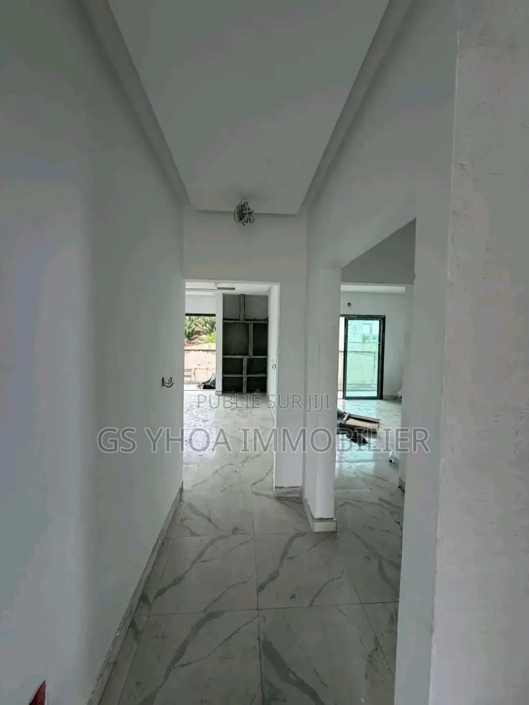 4chbre Duplex dans Bingerville à Vendre