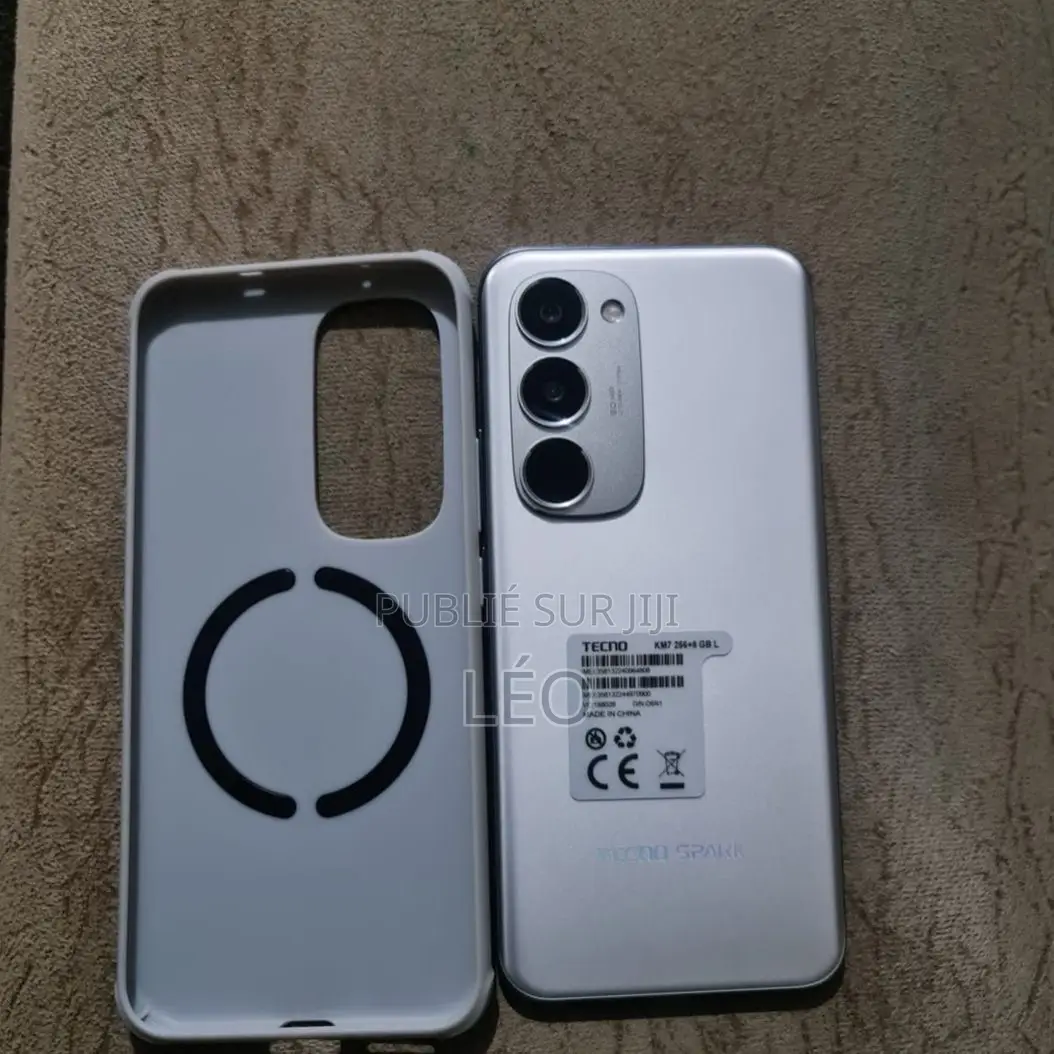 Nouveau Tecno Spark 40 Pro+ 256 GB Blanc