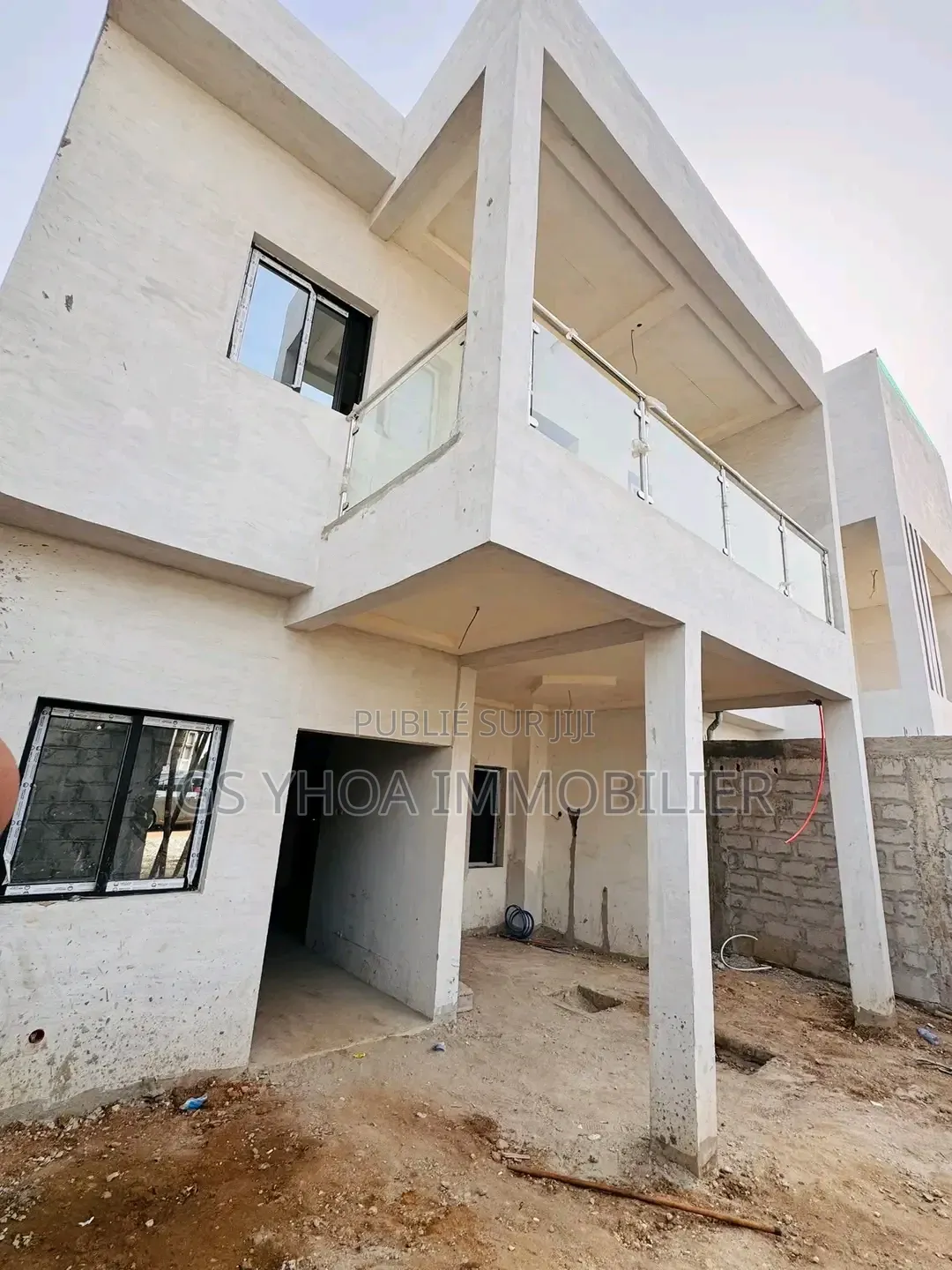 4chbre Duplex dans Cocody à Vendre