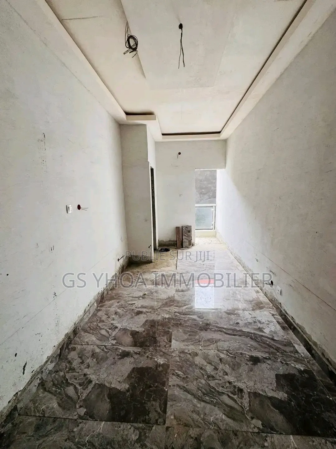 4chbre Duplex dans Cocody à Vendre
