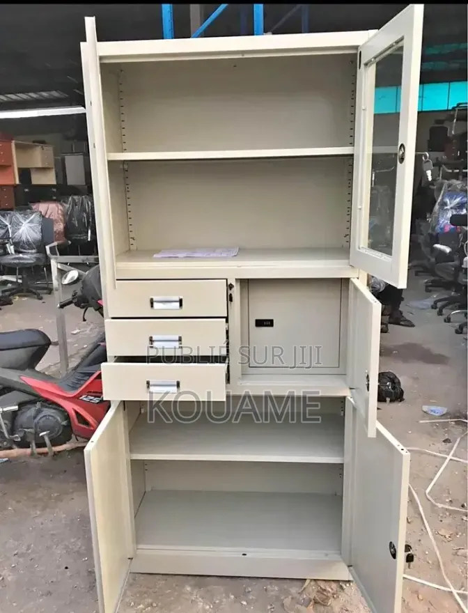Armoire Et Placard
