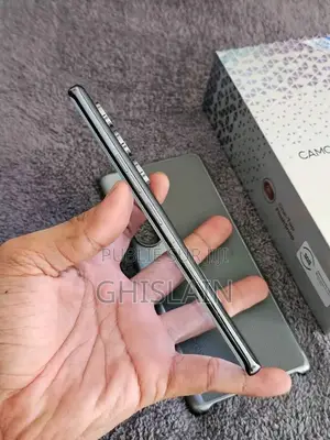 Nouveau Tecno Camon 40 256 GB Noir