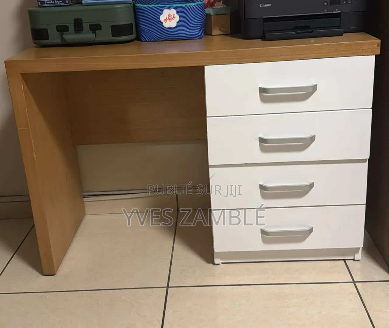 Bureau Importé