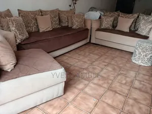 Salon Importé