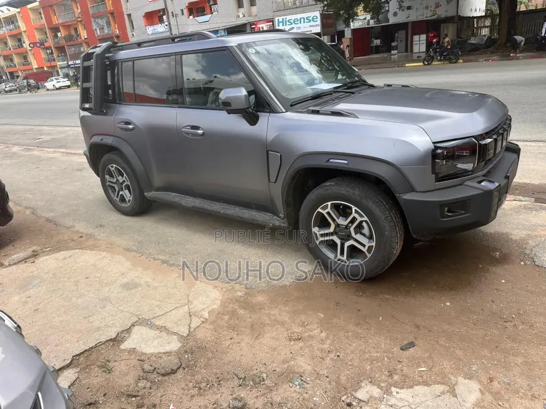 Jetour T2 2025 Gris