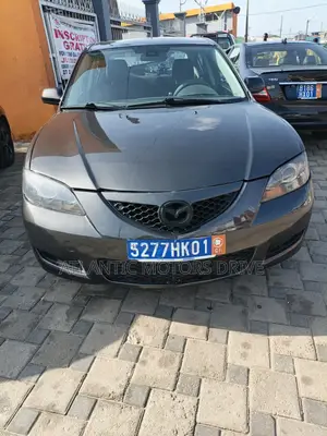 Mazda 3 Sedan 2005 Gris