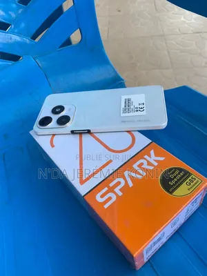 Nouveau Tecno Spark 20 256 GB Blanc