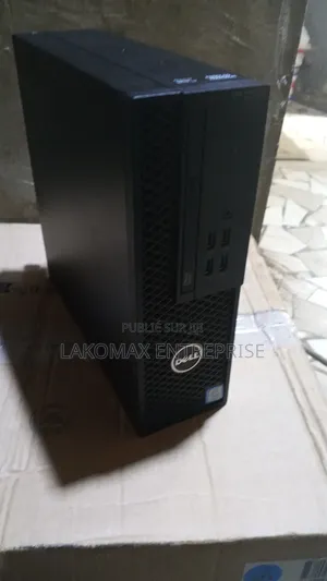 Ordinateur de bureau Dell Precision 3000 16GB Intel Xeon SSD 512GB