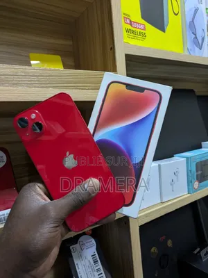 Nouveau Apple iPhone 14 Plus 128 GB Rouge