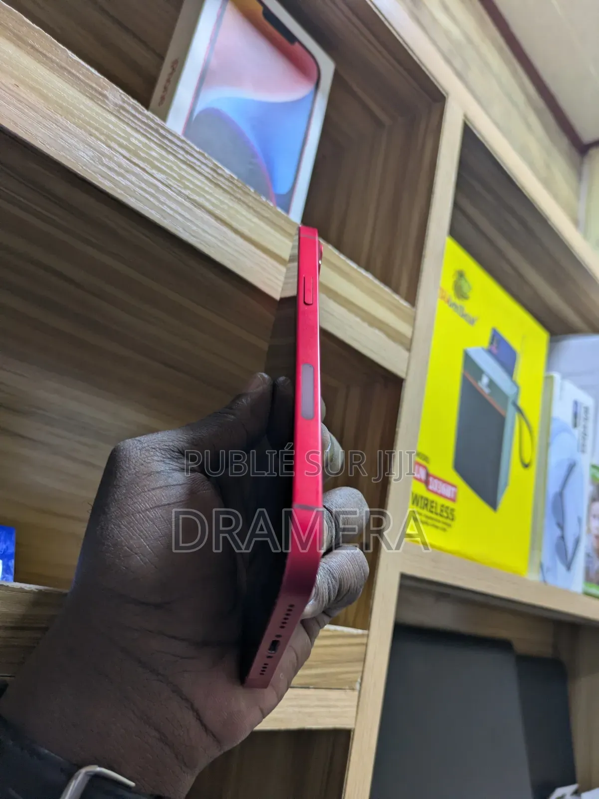 Nouveau Apple iPhone 14 Plus 128 GB Rouge