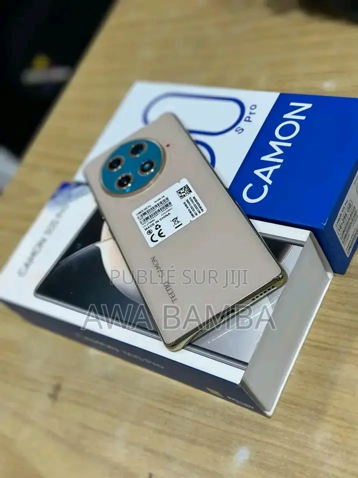 Nouveau Tecno Camon 30 256 GB Gris