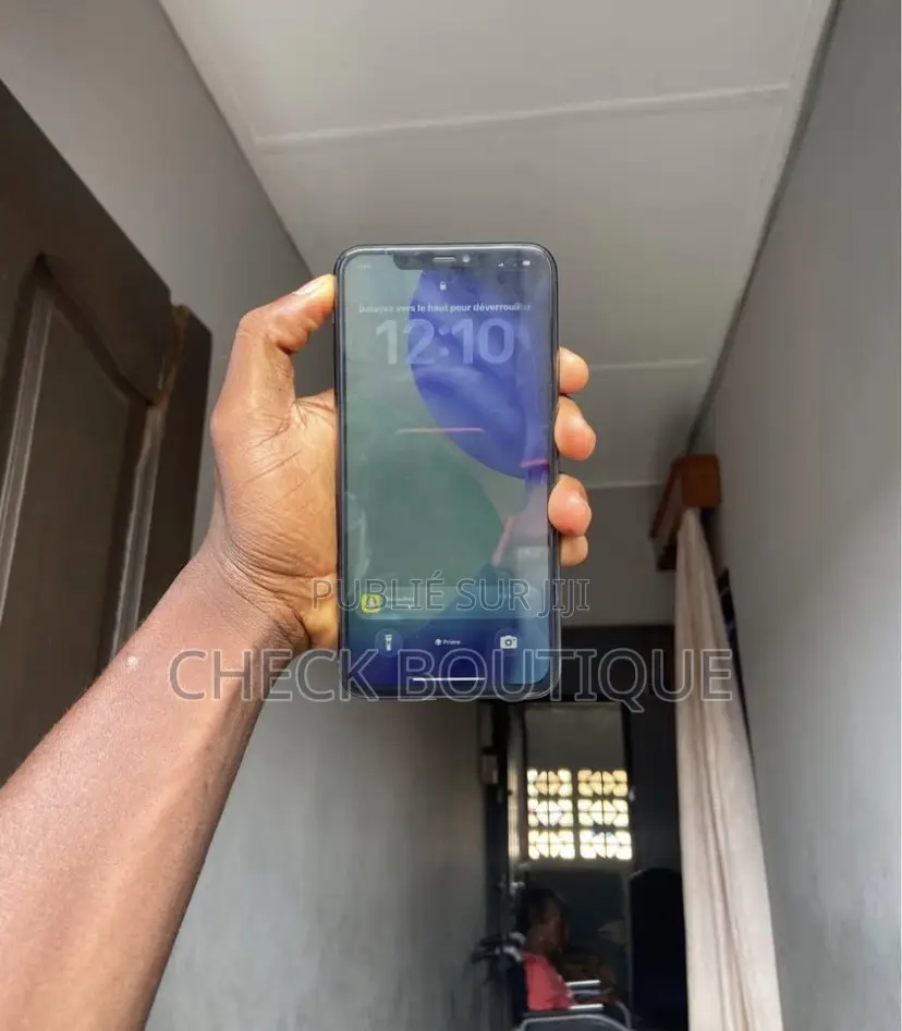 Nouveau Apple iPhone 11 Pro 256 GB Autre