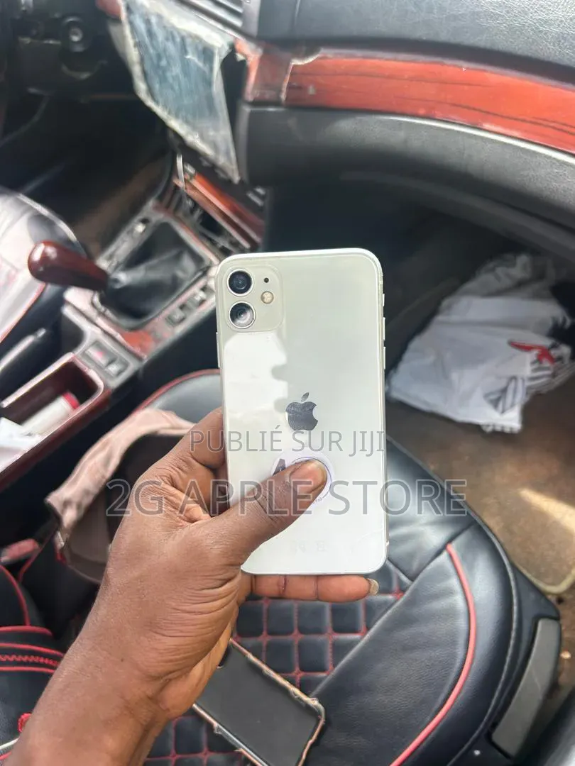 Apple iPhone 11 64 GB Blanc