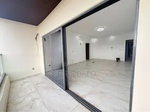 2chbre Appartement dans Apparemment Haut, Cocody à Louer