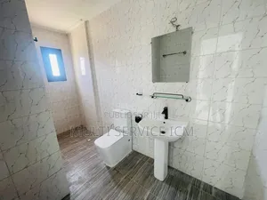 2chbre Appartement dans Ismaël Coulibaly, Yopougon à Vendre