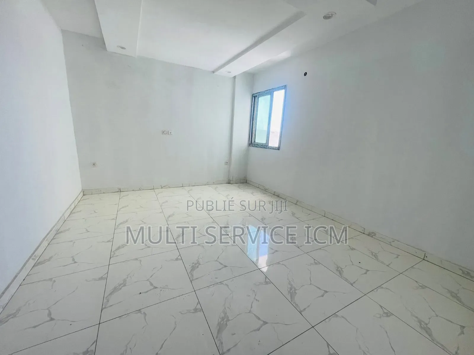 2chbre Appartement dans Ismaël Coulibaly, Yopougon à Vendre