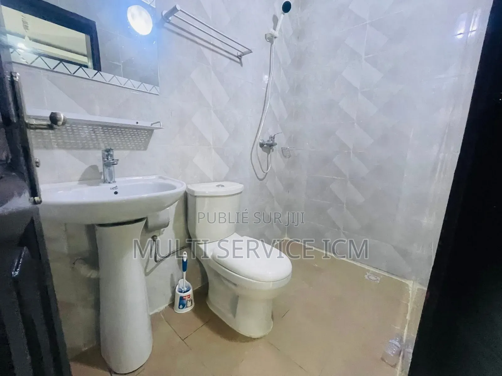 2chbre Appartement dans Ismaël Coulibaly, Yopougon à Vendre