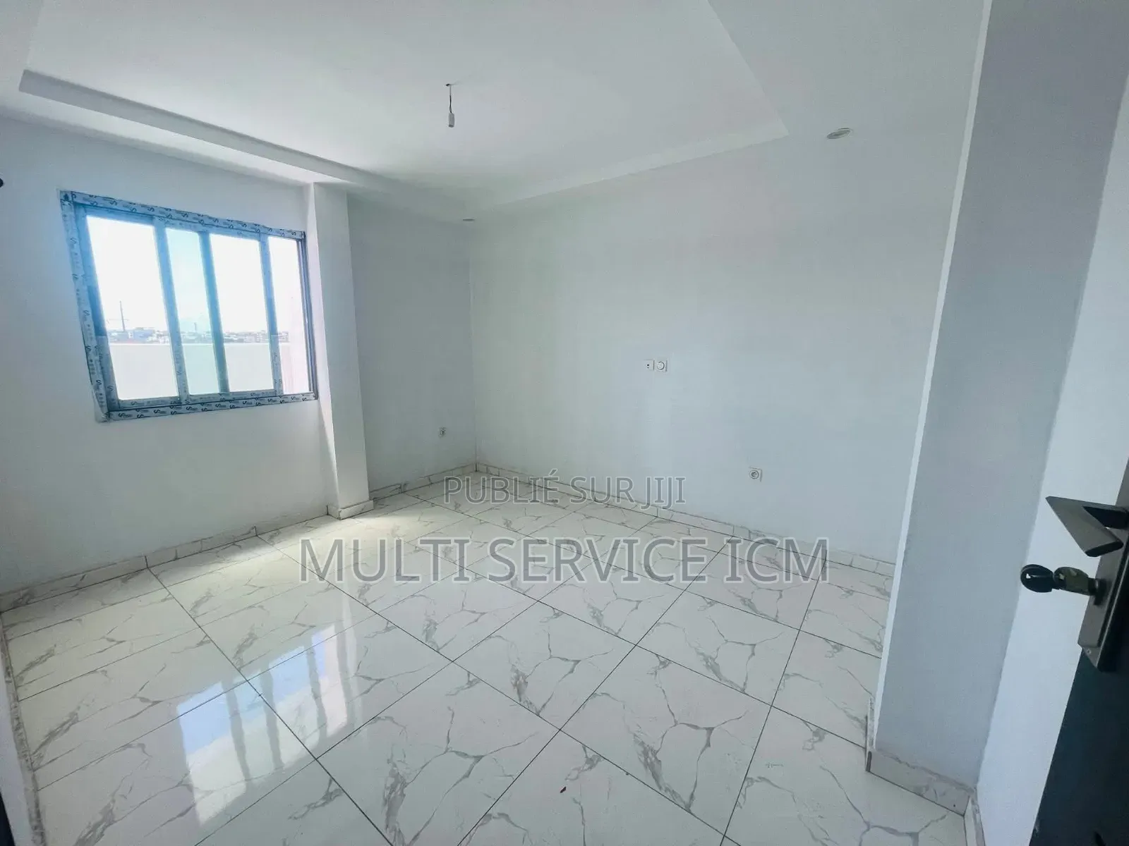 2chbre Appartement dans Ismaël Coulibaly, Yopougon à Vendre