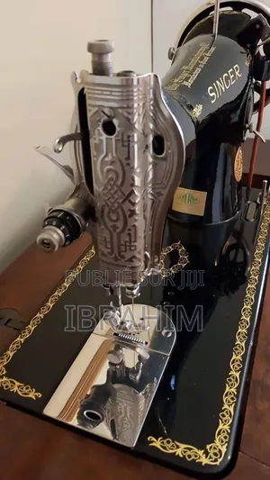 Machine À Coudre