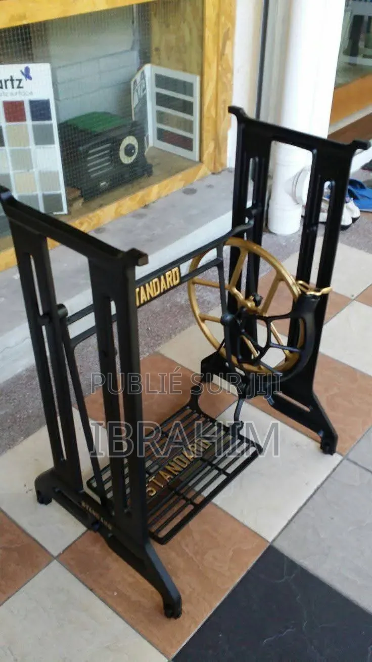 Machine À Coudre