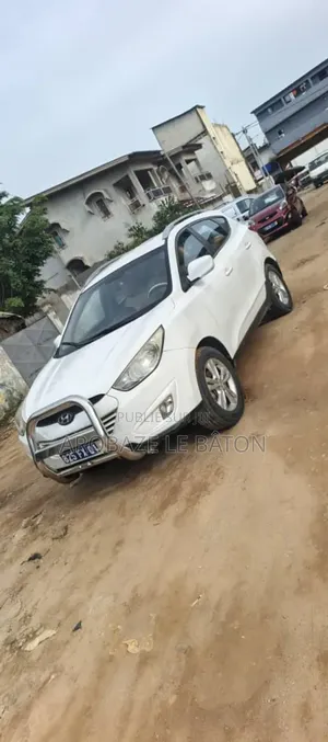 Hyundai Tucson Limited AWD 2012 Blanc cassé