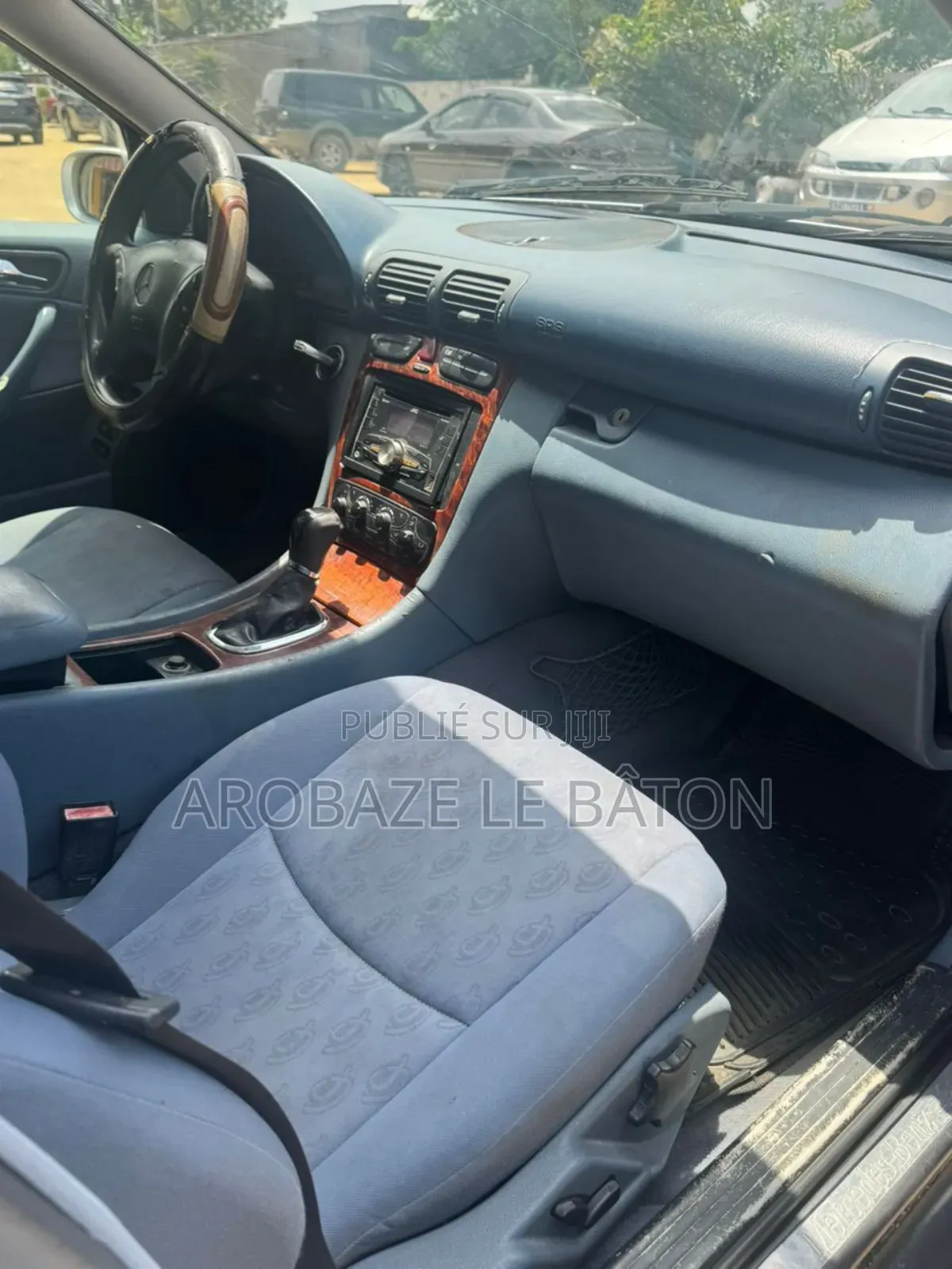 Mercedes-Benz C180 2002 Beige
