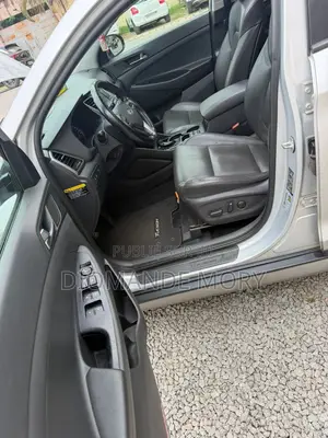 Hyundai Tucson Sport FWD 2017 Gris