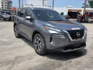Nissan Rogue SV 2024 Gris