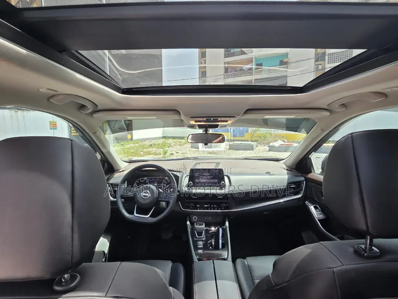 Nissan Rogue SV 2024 Gris