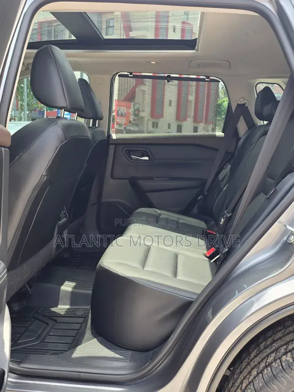 Nissan Rogue SV 2024 Gris